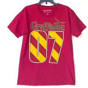 HARRY POTTER Size Large 10 12 Wizarding World Gryffindor 07 T-Shirt Cotton Red